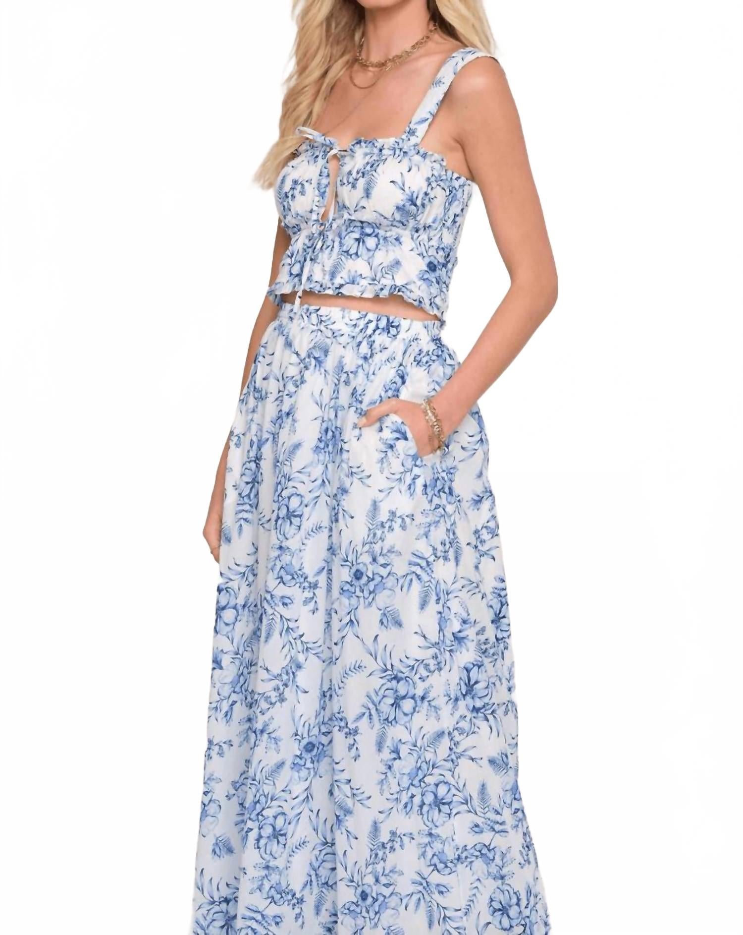 Женский комплект Moma в синем цвете Heartloom
Женский комплект Moma в синем цвете Heartloom