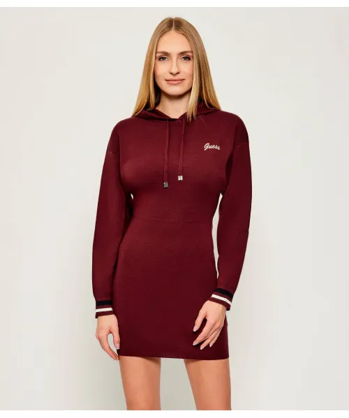 Платье Сабины Guess Active, красный
Платье Сабины Guess Active, красный