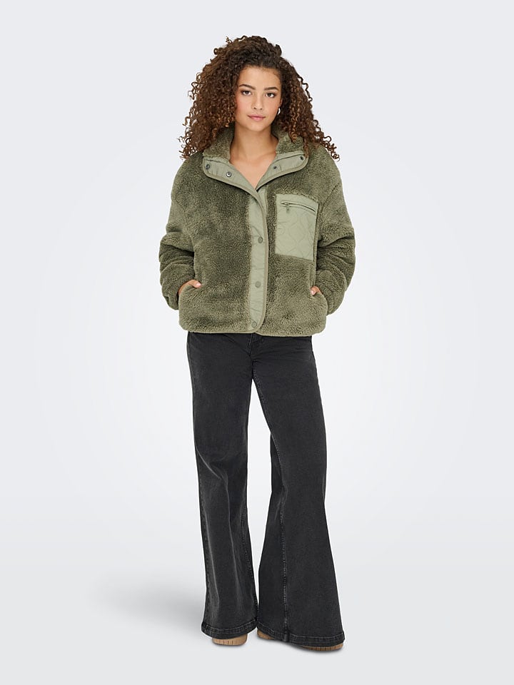 Флисовая куртка цвета хаки ONLY
Флисовая куртка цвета хаки ONLY