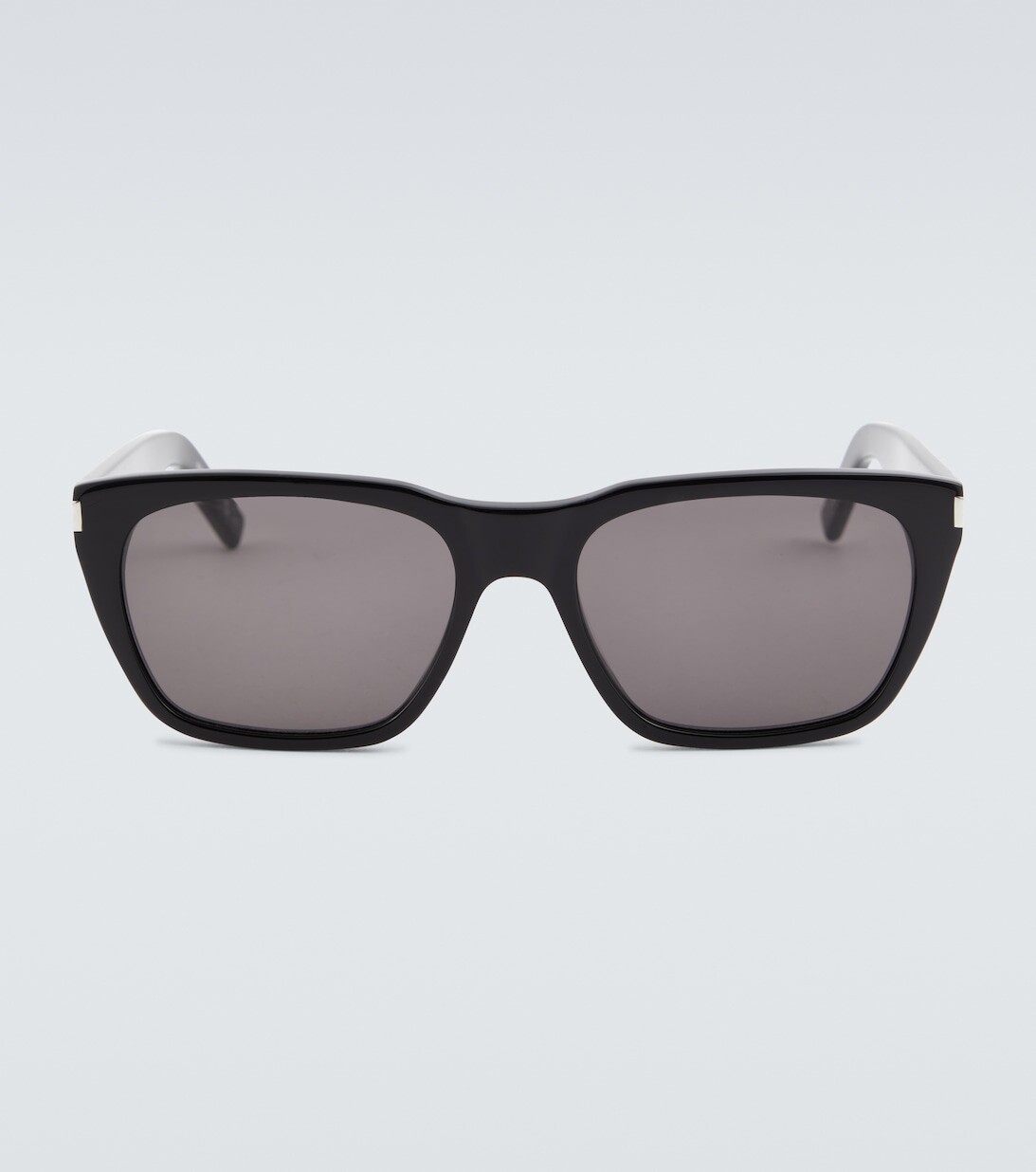 Солнцезащитные очки Betty в прямоугольной оправе Saint Laurent, черный 
Солнцезащитные очки Betty в прямоугольной оправе Saint Laurent, черный