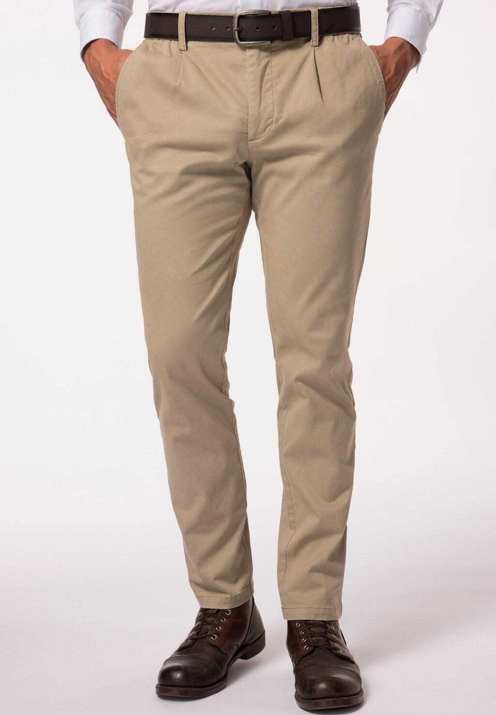 Чиносы SLIP-ON ELASTICATED WAIST MODERN STRAIGHT FIT JP1880, бежевый
Чиносы SLIP-ON ELASTICATED WAIST MODERN STRAIGHT FIT JP1880, бежевый