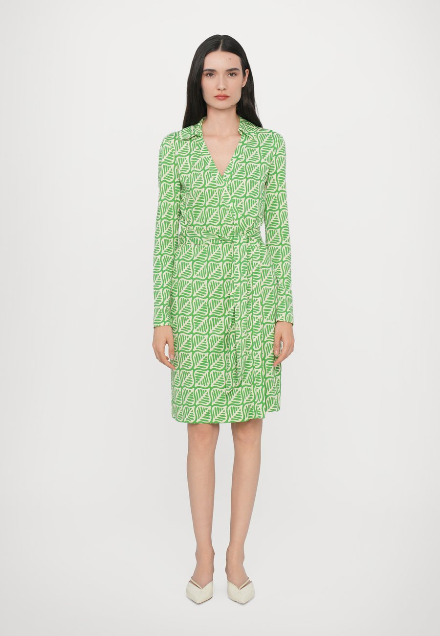 Платье Diane von Furstenberg NEW JEANNE WRAP DRESS, Indian Green/Green
Платье Diane von Furstenberg NEW JEANNE WRAP DRESS, Indian Green/Green
