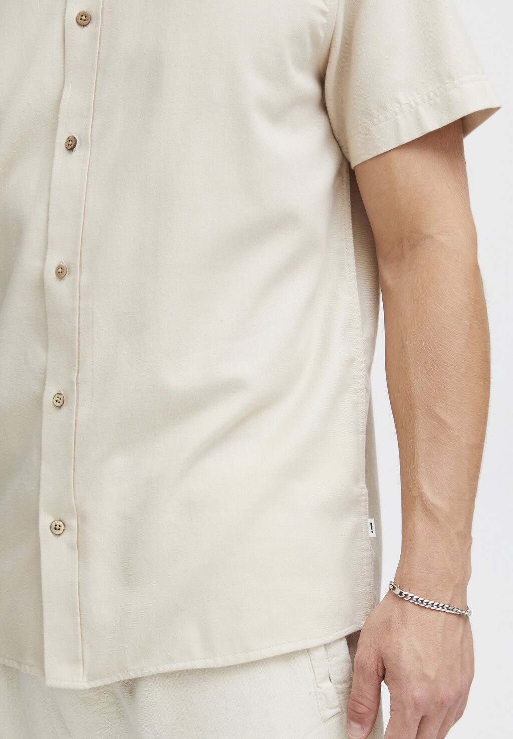 Рубашка Solid, бежевый
Рубашка Solid, бежевый