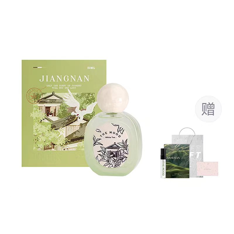 Парфюмерная вода THE MOOD Jiangnan White Tea в подарочной упаковке, 30 мл
Парфюмерная вода THE MOOD Jiangnan White Tea в подарочной упаковке, 30 мл