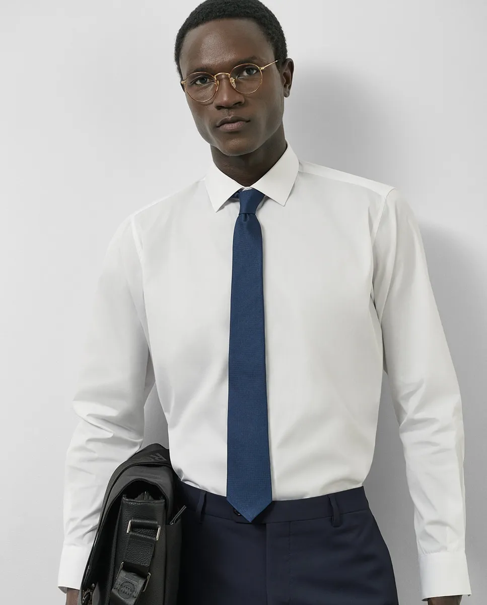 Мужская рубашка классического кроя, однотонная Roberto Verino, белый 
Мужская рубашка классического кроя, однотонная Roberto Verino, белый