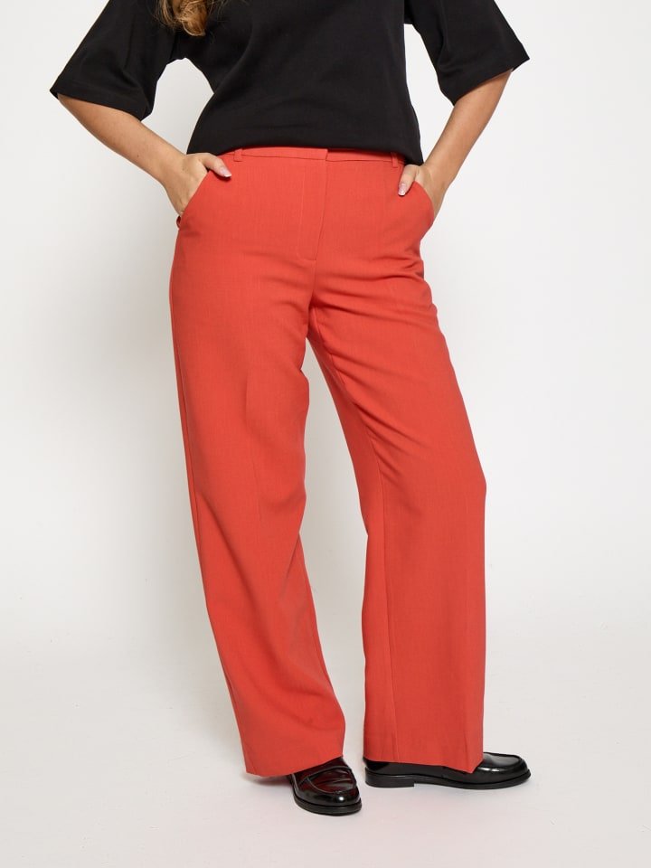 Брюки цвета GRENADINE Peppercorn
Брюки цвета GRENADINE Peppercorn