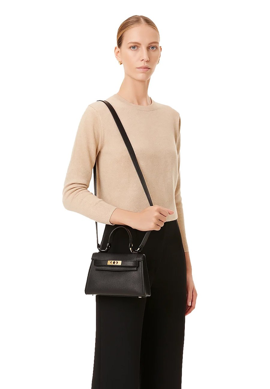 Сумка Chiara Ferretti Handbag, Black
Сумка Chiara Ferretti Handbag, Black