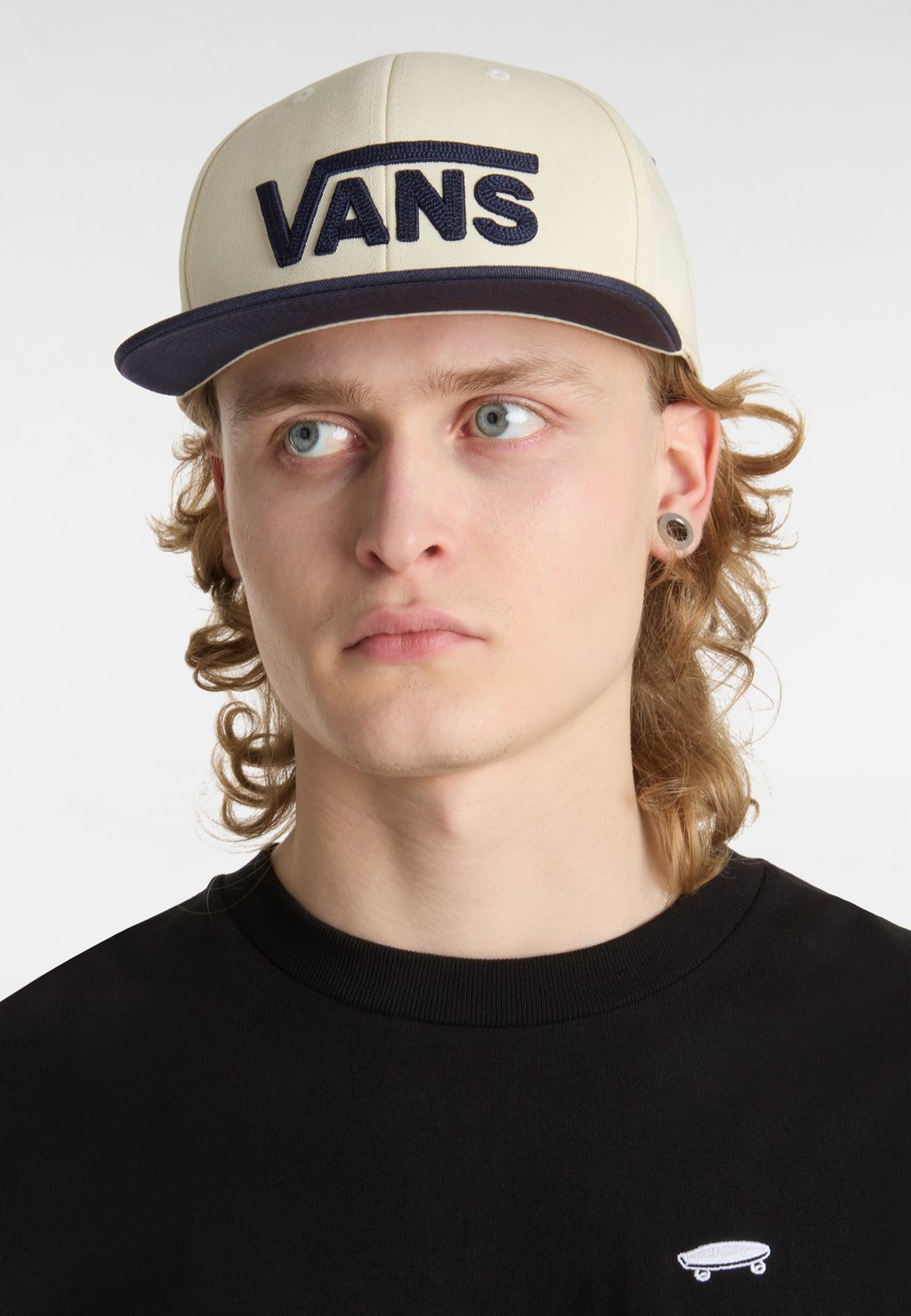 Бейсболка DROP V II SNAPBACK Vans, черный 
Бейсболка DROP V II SNAPBACK Vans, черный