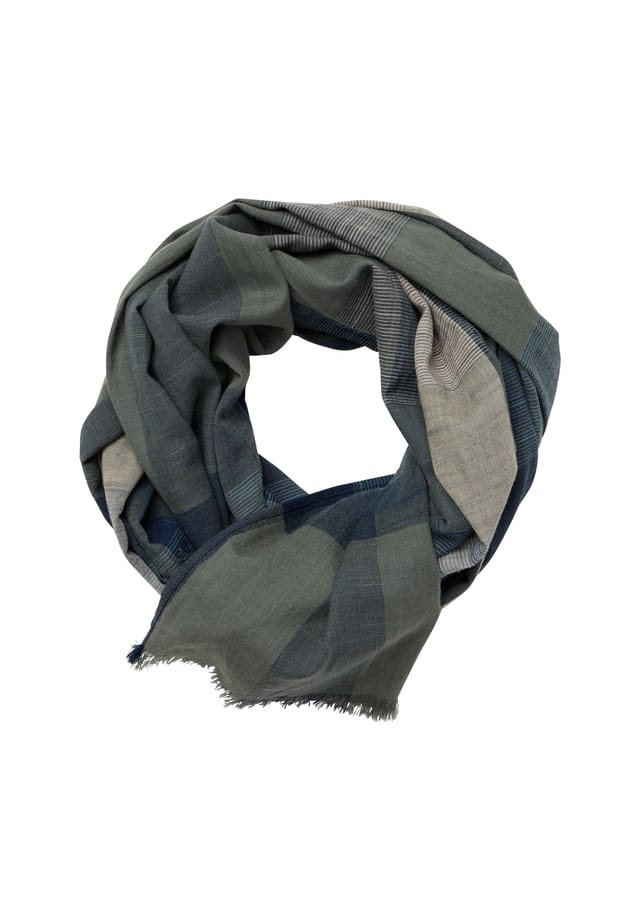 Простой шарф Casamoda, зеленый
Простой шарф Casamoda, зеленый