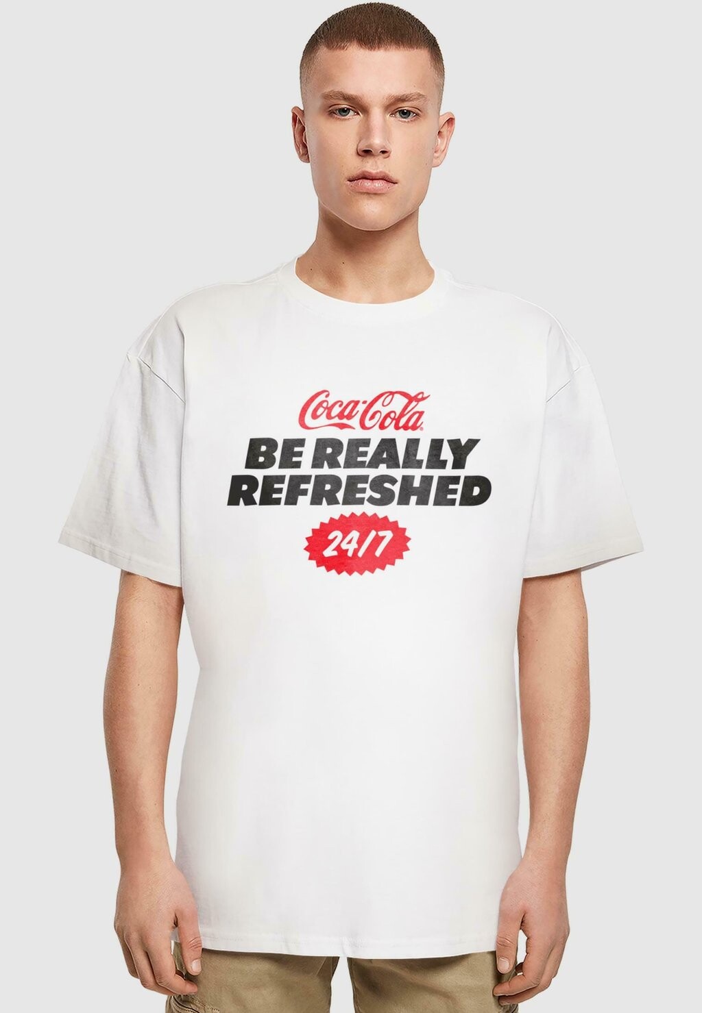 Футболка с принтом COCA COLA REFRESHED Merchcode, белый 
Футболка с принтом COCA COLA REFRESHED Merchcode, белый