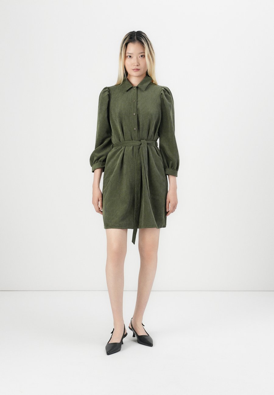 Платье JDY JDYULLA OHIO DRESS , Forest Night/Dark Green
Платье JDY JDYULLA OHIO DRESS , Forest Night/Dark Green