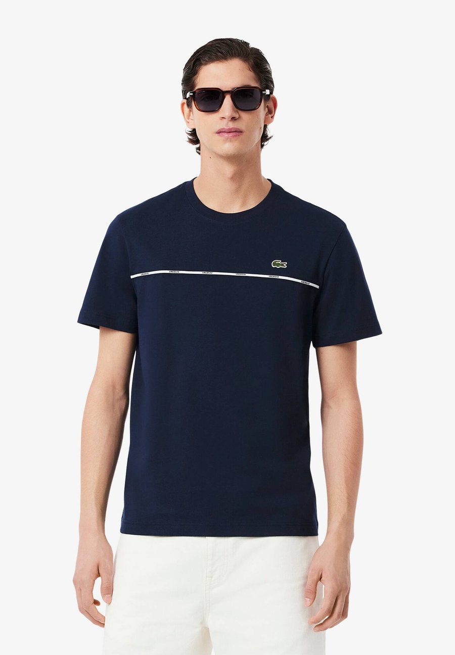 Футболка Lacoste Sport TAPE, Navy Blue/Dark Blue, Синий, Футболка Lacoste Sport TAPE, Navy Blue/Dark Blue
Футболка Lacoste Sport TAPE, Navy Blue/Dark Blue, Синий, Футболка Lacoste Sport TAPE, Navy Blue/Dark Blue