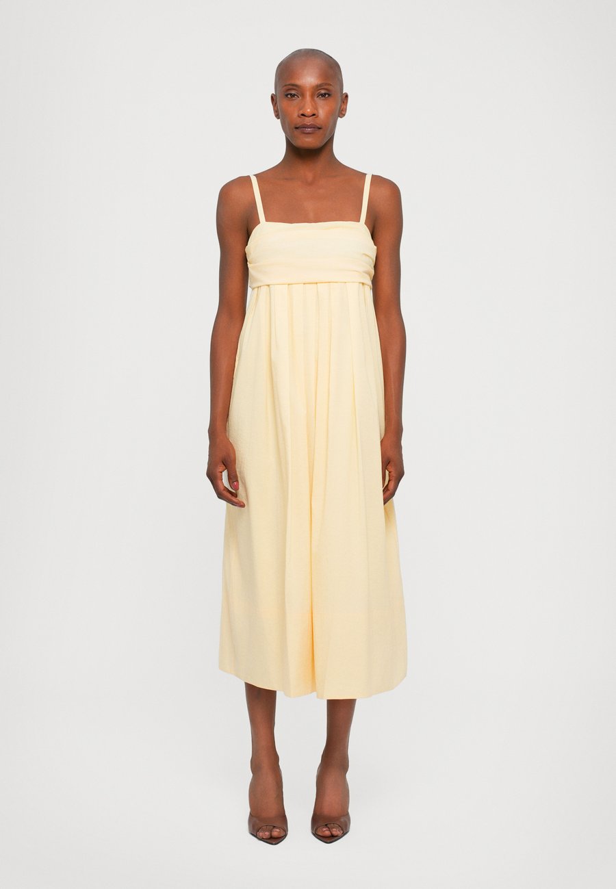 Платье Proenza Schouler White Label CLAUDINE DRESS, Light Butter/Yellow
Платье Proenza Schouler White Label CLAUDINE DRESS, Light Butter/Yellow