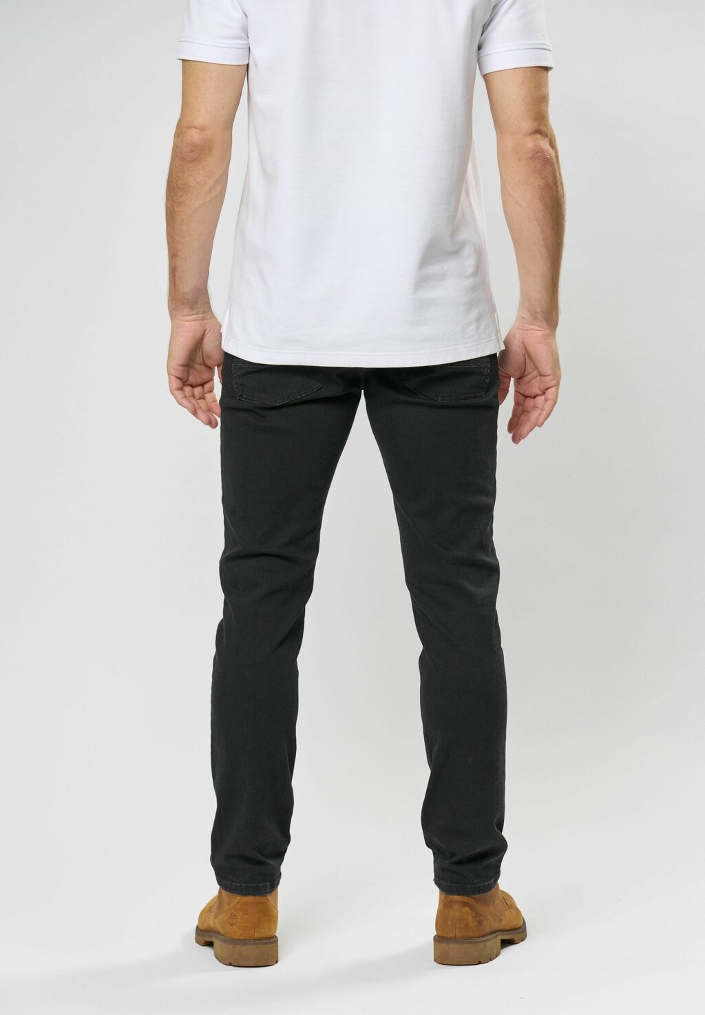 Джинсы облегающего кроя MCS, черный деним
Джинсы облегающего кроя MCS, черный деним