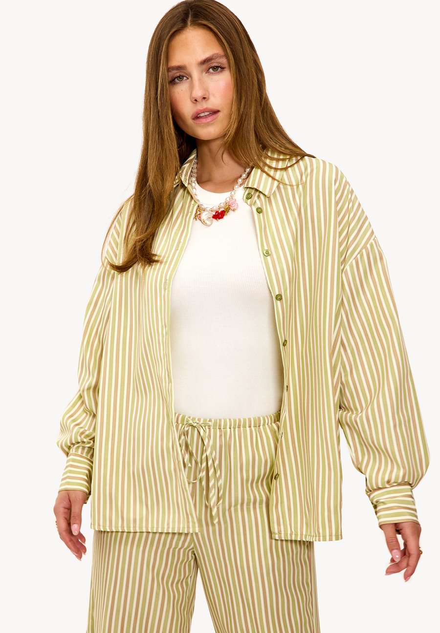 Блуза LOAVIES Button-down blouse, Stripes Green Light/Light Green
Блуза LOAVIES Button-down blouse, Stripes Green Light/Light Green