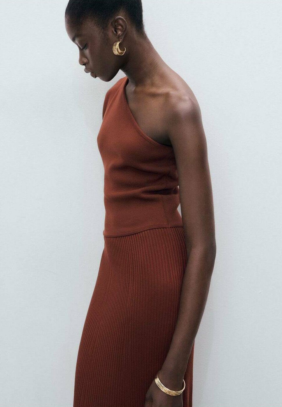 Платье Mango Maxi dress, Brown
Платье Mango Maxi dress, Brown