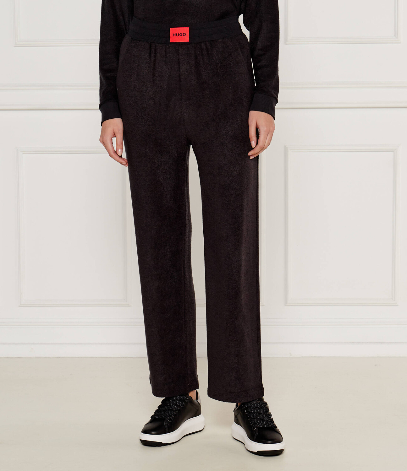 Брюки Hugo Bodywear di maglia SNOOZIE Regular Fit, черный
Брюки Hugo Bodywear di maglia SNOOZIE Regular Fit, черный