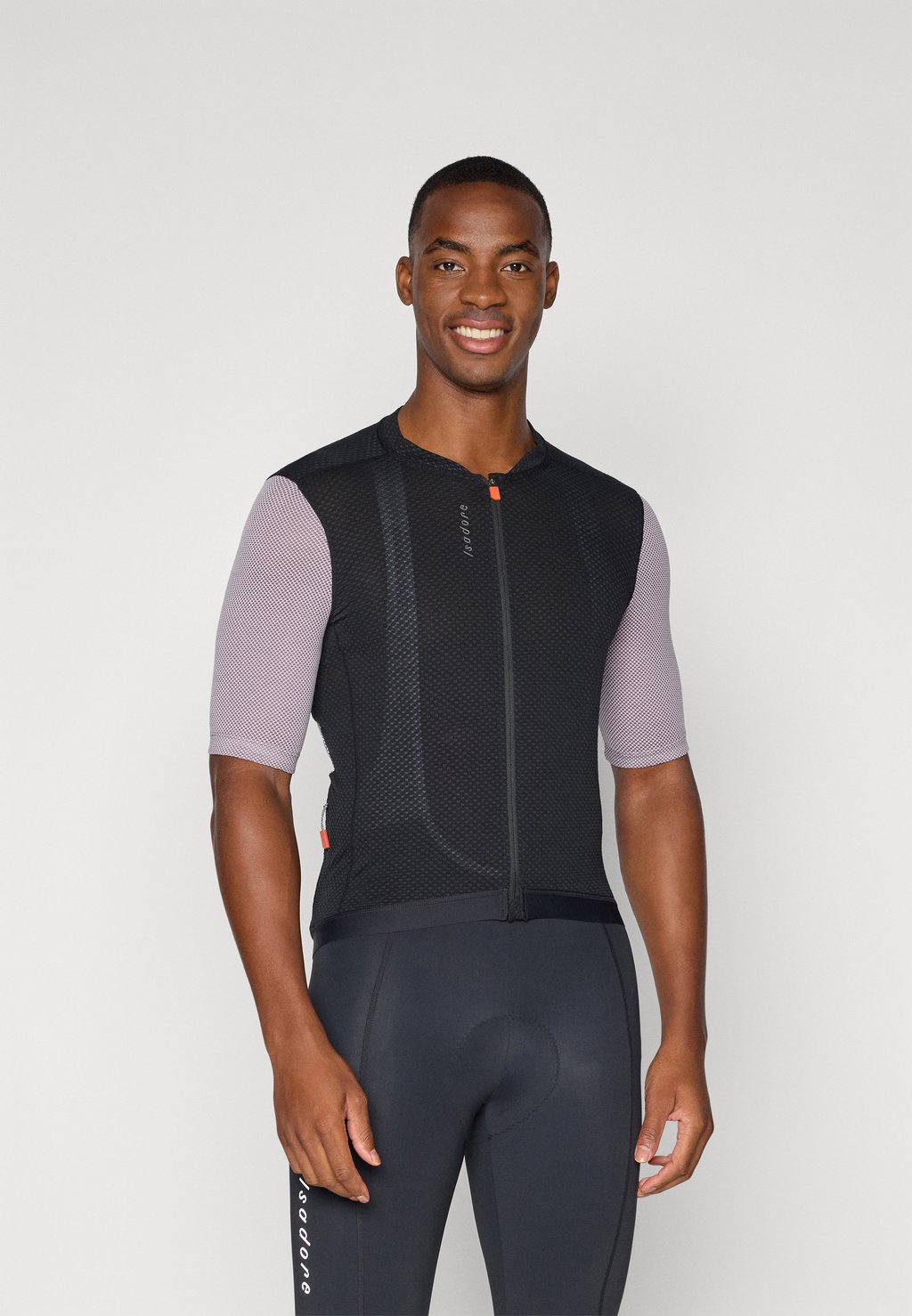 Велосипедная майка SIGNATURE AIR Isadore, антрацит
Велосипедная майка SIGNATURE AIR Isadore, антрацит