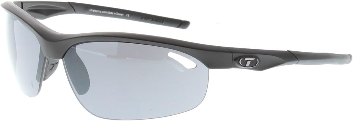 Спортивные солнцезащитные очки Tifosi Veloce для мужчин и женщин - идеально подходят для бейсбола, крикета, велоспорта, гольфа, пеших прогулок, бега, тенниса и пиклбола, Matte Black (Smoke/Ac Red/Clear)
Спортивные солнцезащитные очки Tifosi Veloce для мужчин и женщин - идеально подходят для бейсбола, крикета, велоспорта, гольфа, пеших прогулок, бега, тенниса и пиклбола, Matte Black (Smoke/Ac Red/Clear)