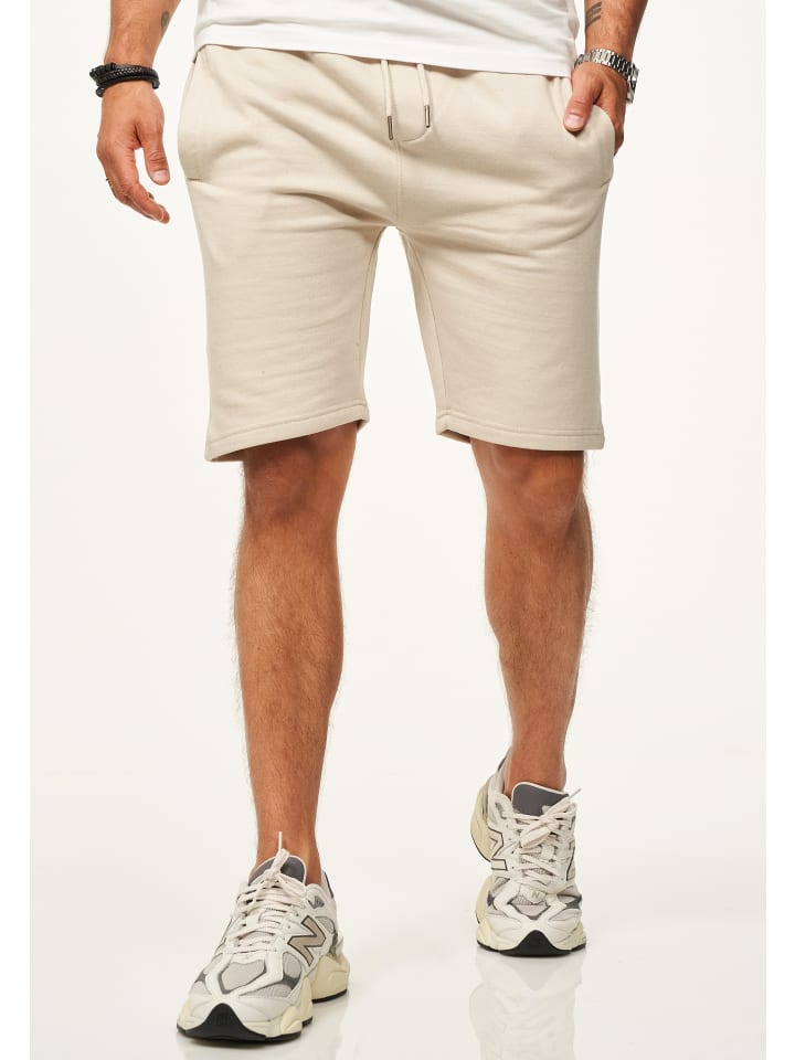 Тканевые шорты SOULSTAR
Тканевые шорты SOULSTAR