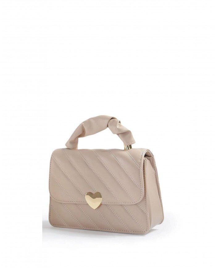 Стеганая сумка через плечо со значком в форме сердца/сумка для переноски JFY, бежевый
Стеганая сумка через плечо со значком в форме сердца/сумка для переноски JFY, бежевый