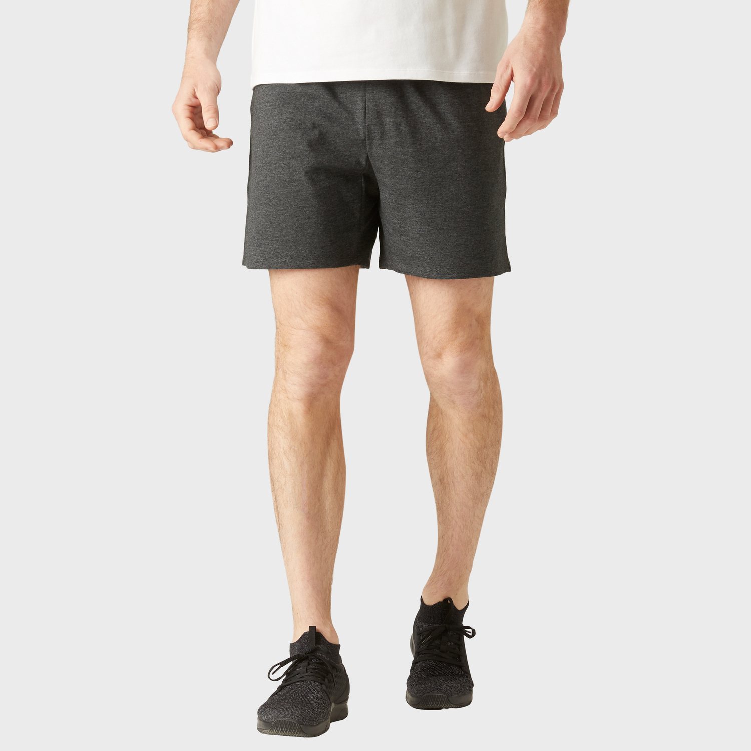 Мужские базовые спортивные шорты Domyos 100
Мужские базовые спортивные шорты Domyos 100