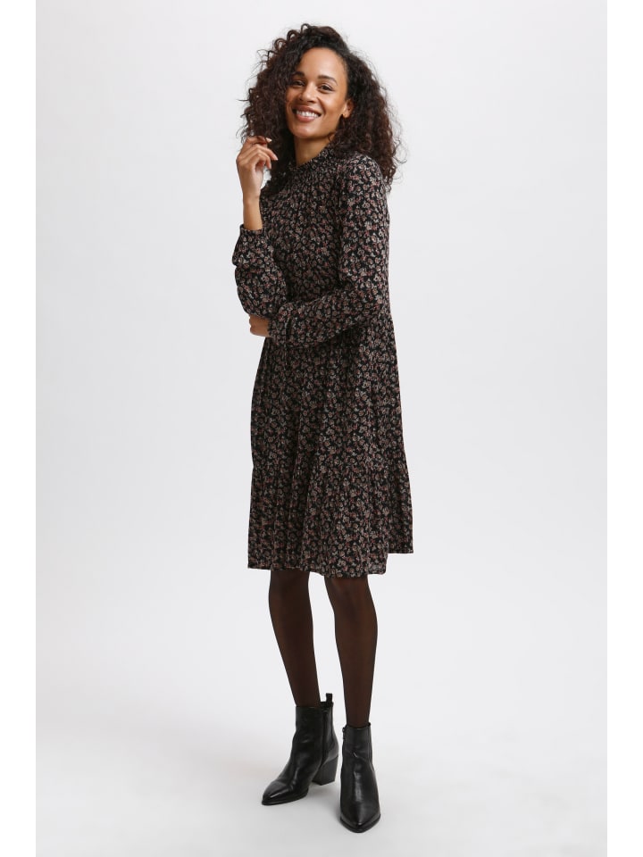 Платье до колена Kaffe
Платье до колена Kaffe