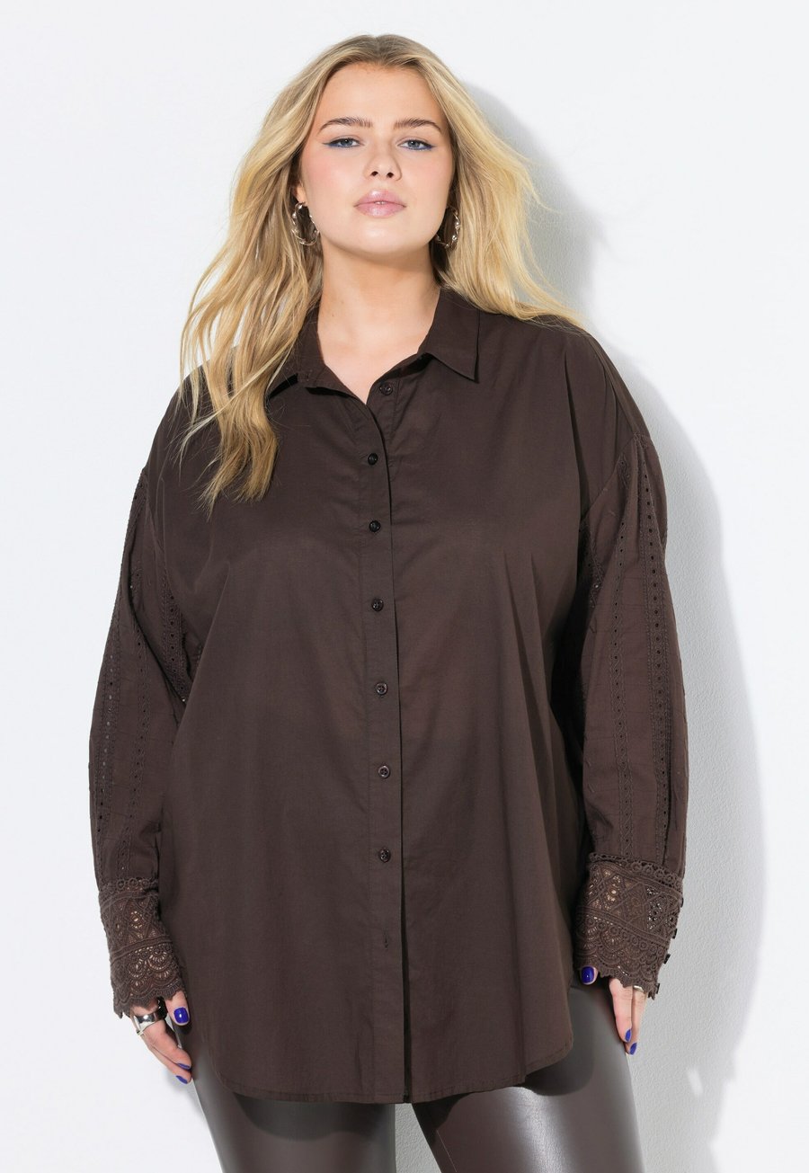 Блуза Studio Untold Button-down blouse, Pine Brown/Brown
Блуза Studio Untold Button-down blouse, Pine Brown/Brown