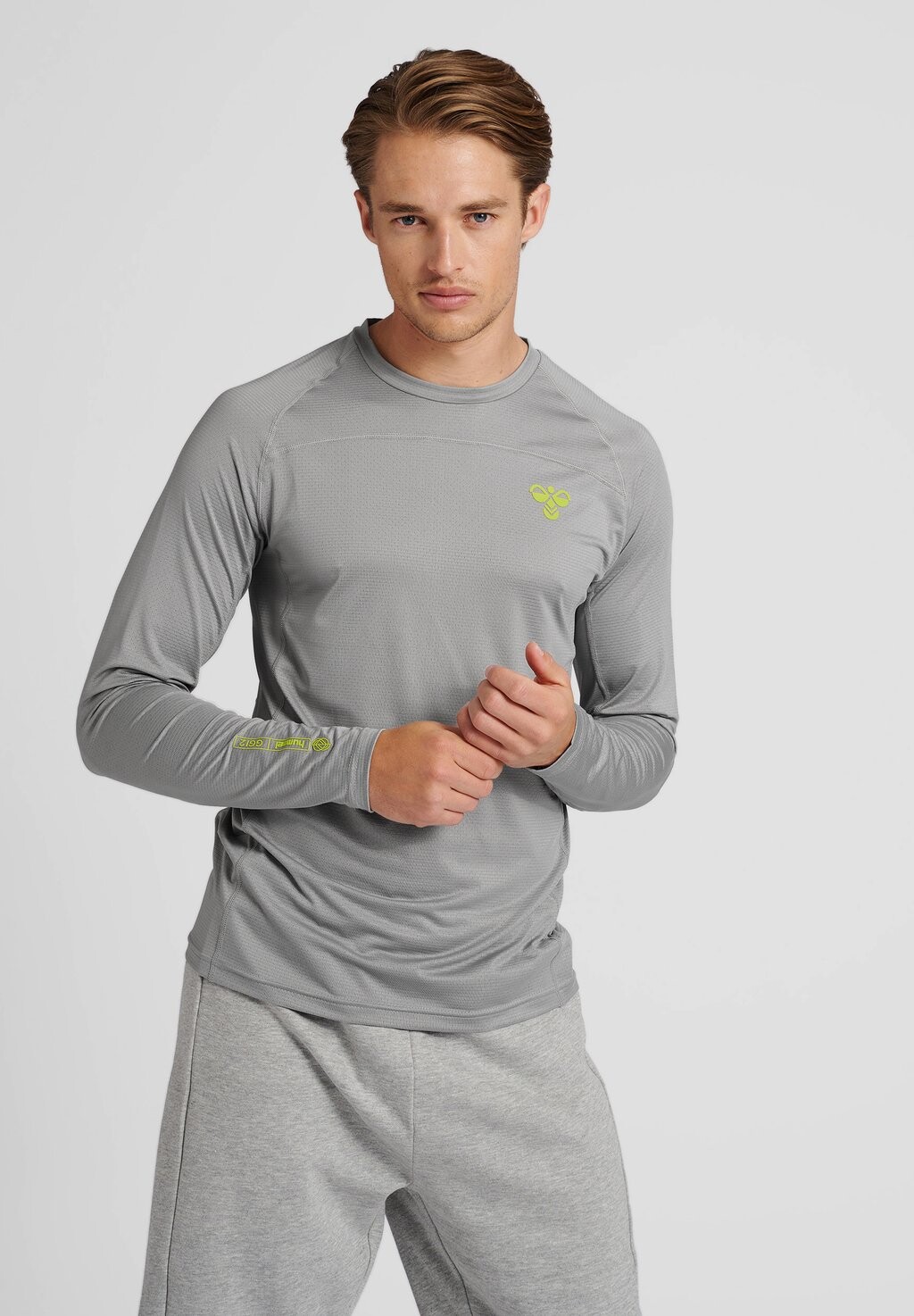 Рубашка с длинным рукавом Hummel, цвет alloy 
Рубашка с длинным рукавом Hummel, цвет alloy