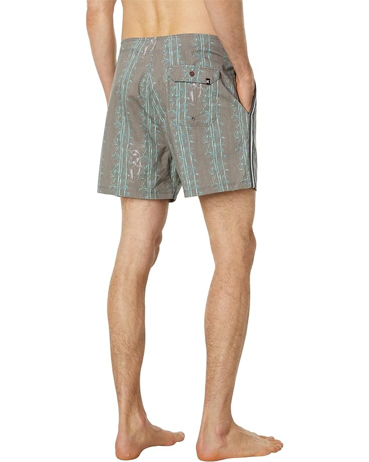 Шорты для плавания Hurley Naturals Sessions 16" Boardshorts, черный мульти
Шорты для плавания Hurley Naturals Sessions 16" Boardshorts, черный мульти