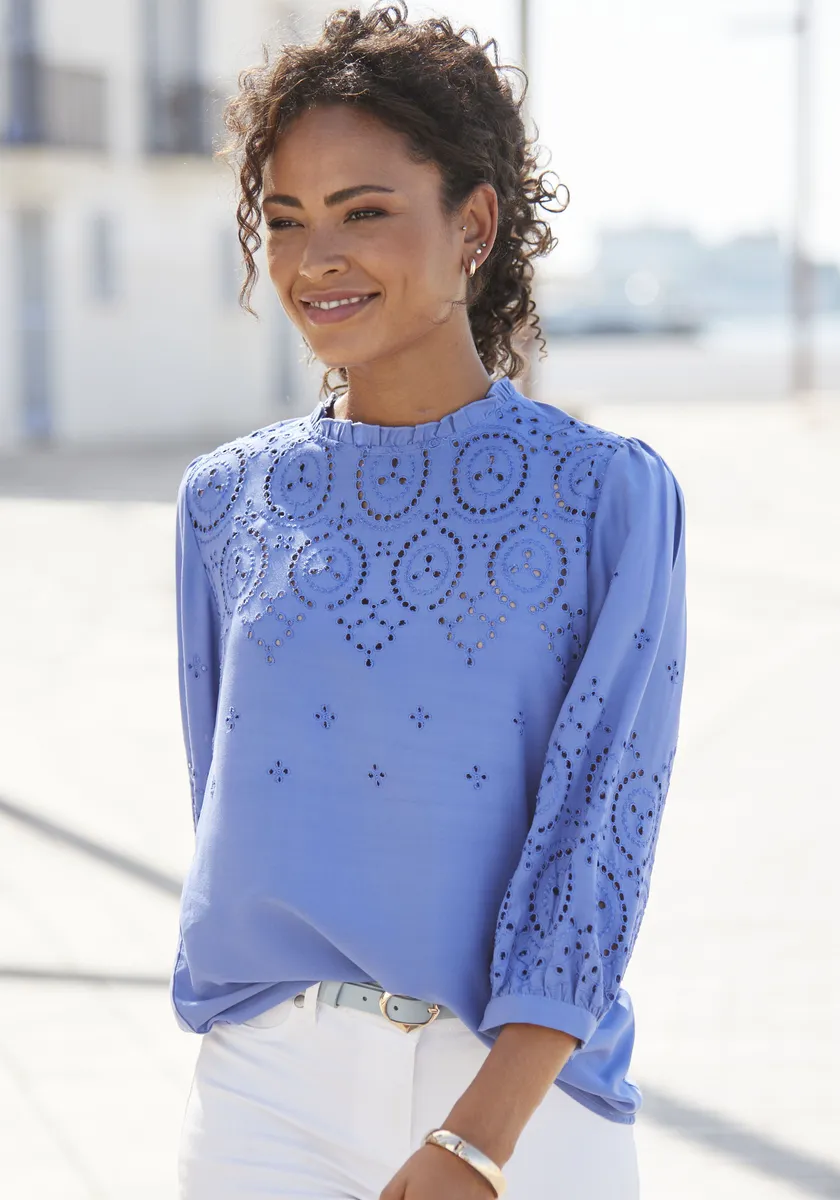 Блузка-слип LASCANA с вышивкой петельками и тонкими рюшами, женская блузка с рукавом 3/4, синий
Блузка-слип LASCANA с вышивкой петельками и тонкими рюшами, женская блузка с рукавом 3/4, синий