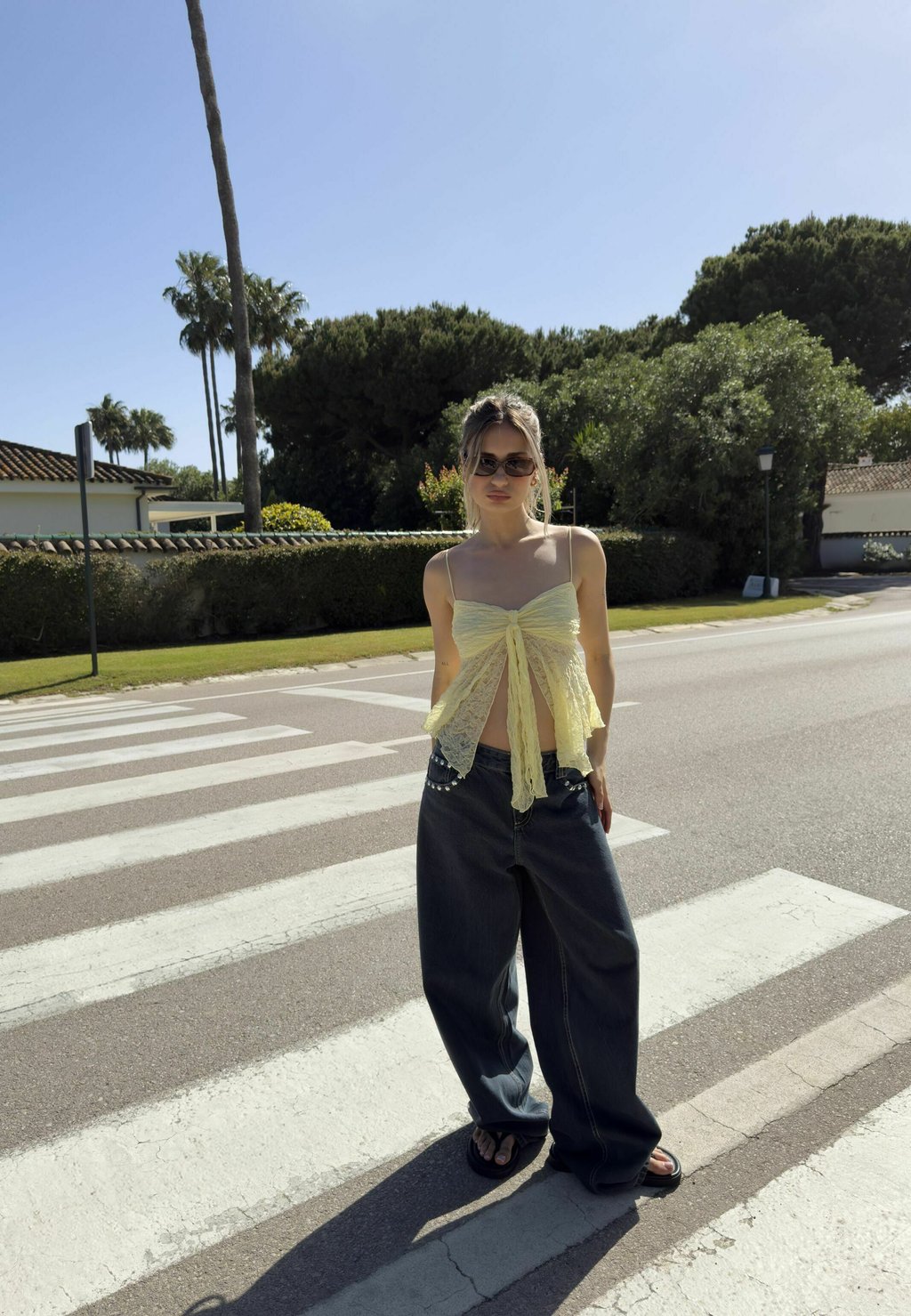 Топ STRAPPY Bershka, желтый
Топ STRAPPY Bershka, желтый