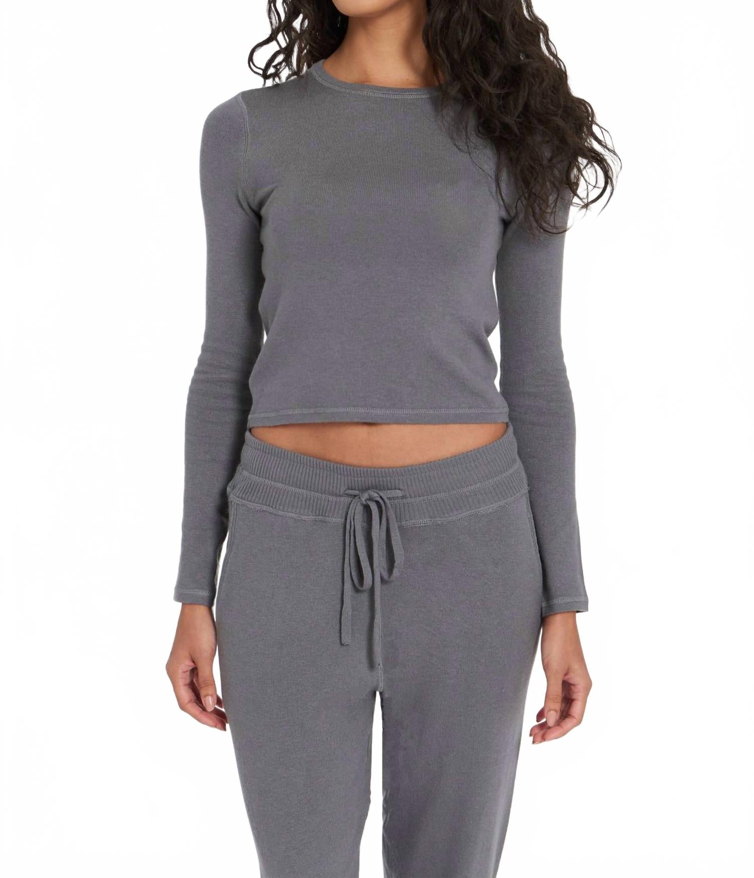 Невис укороченный пуловер в гранитно-сером LEIMERE, серый
Невис укороченный пуловер в гранитно-сером LEIMERE, серый