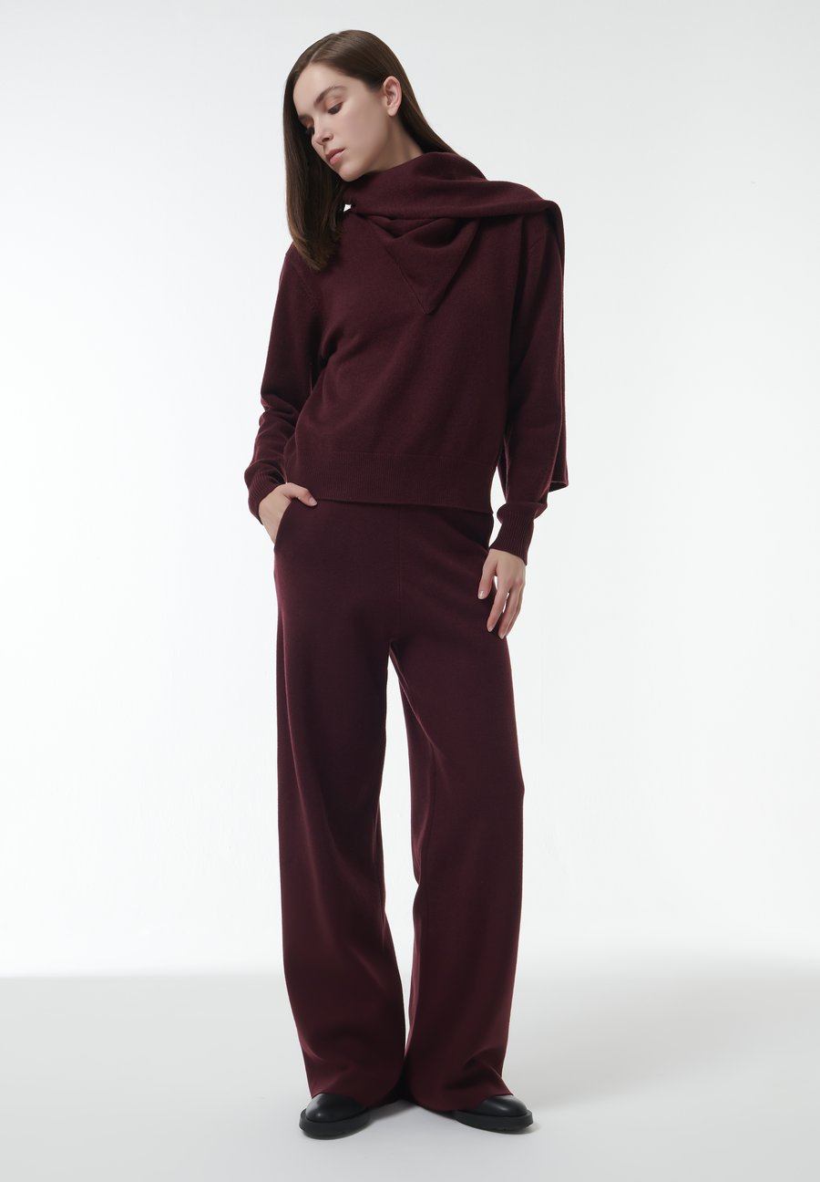 Джемпер Leem FRONT-TIE , Red
Джемпер Leem FRONT-TIE , Red