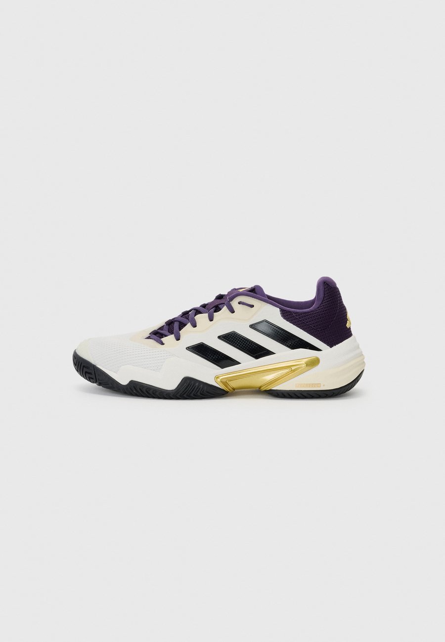 Кроссовки Adidas Performance BARRICADE 13, Core White/Core Black/Aurora Plum/White
Кроссовки Adidas Performance BARRICADE 13, Core White/Core Black/Aurora Plum/White