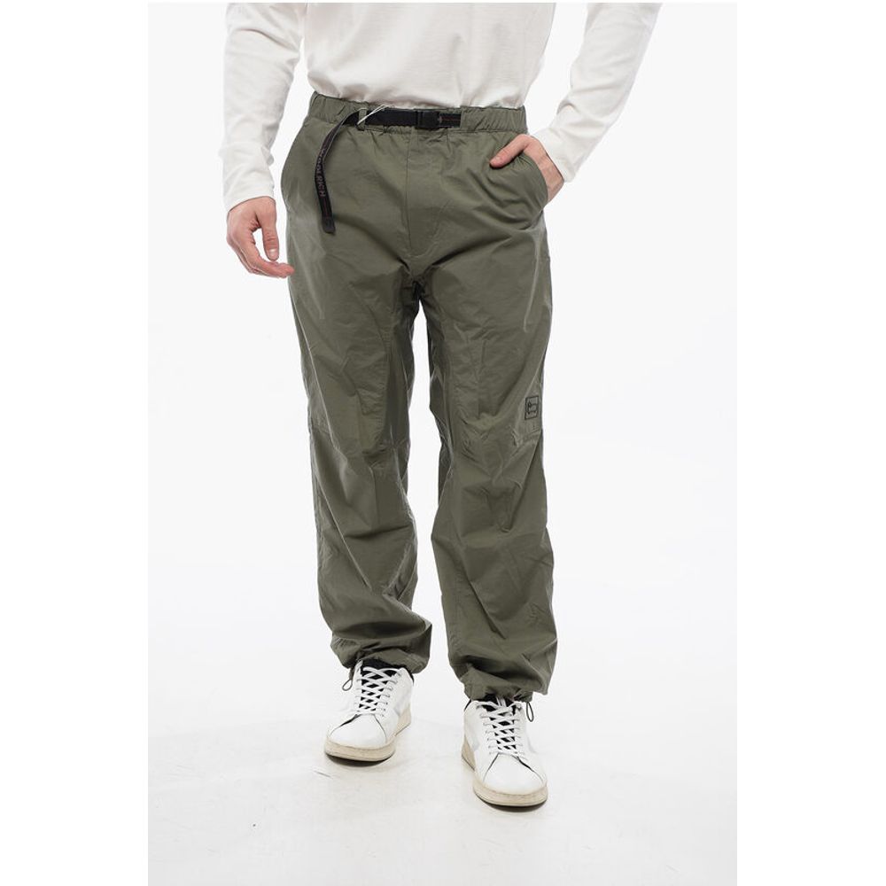 Зеленые брюки из полиамида Woolrich, Green 
Зеленые брюки из полиамида Woolrich, Green