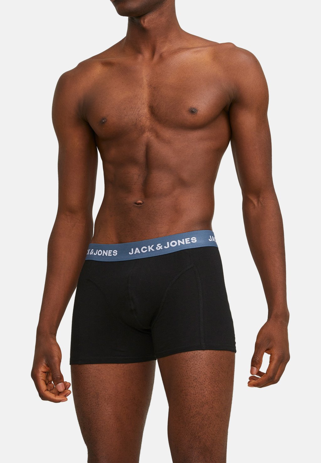 Брюки-кюлоты RETRO SHORT 10ER PACK SOLID Jack & Jones, черный
Брюки-кюлоты RETRO SHORT 10ER PACK SOLID Jack & Jones, черный