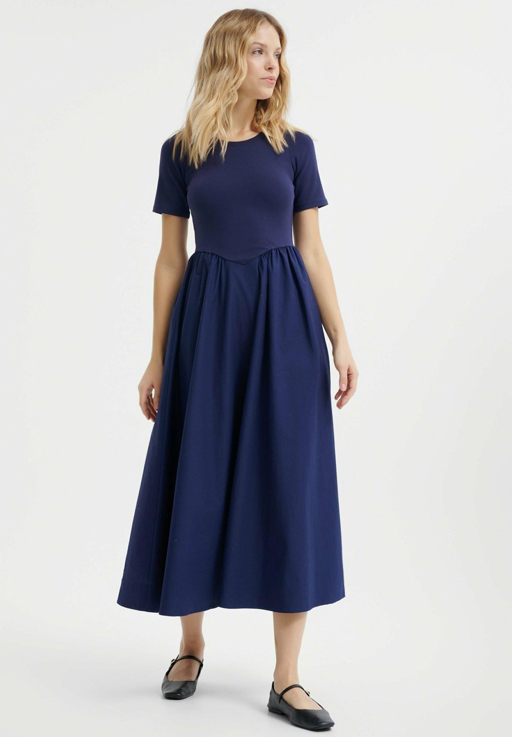 Повседневное платье Greenpoint, темно-синий
Повседневное платье Greenpoint, темно-синий