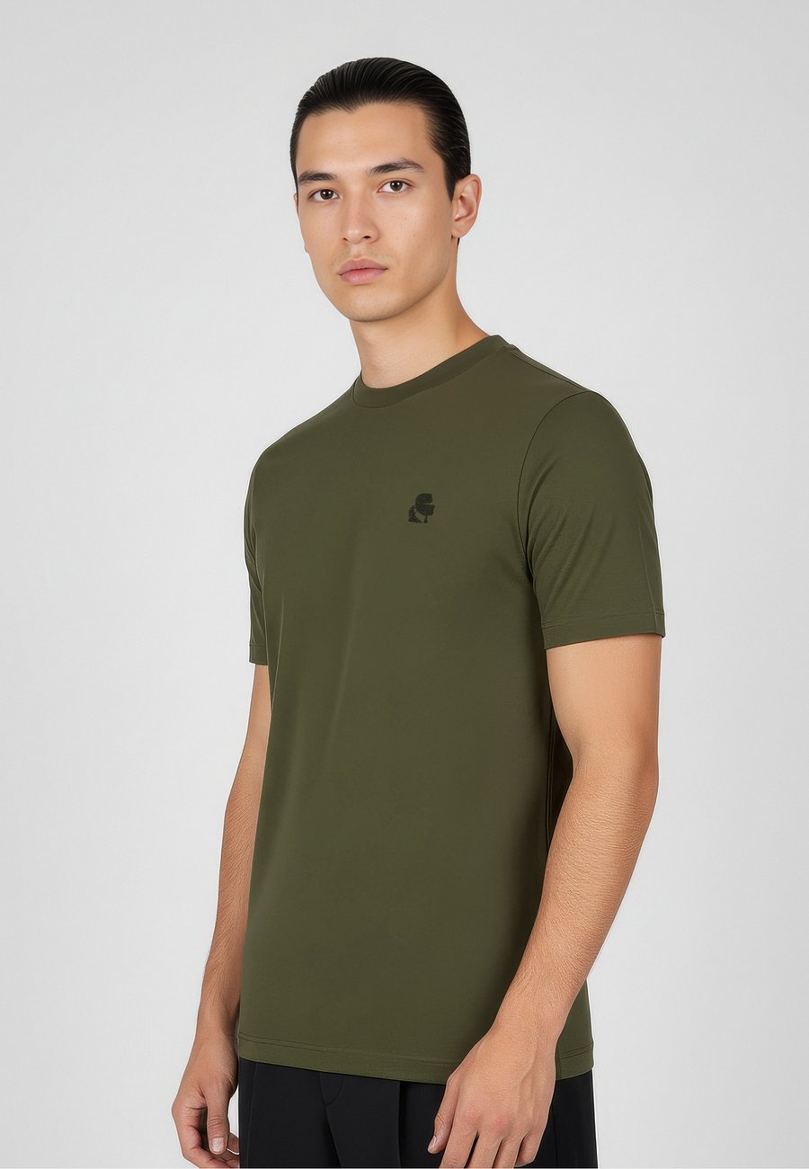 Футболка KARL LAGERFELD Basic T-shirt, Dark Green, Зеленый, Футболка KARL LAGERFELD Basic T-shirt, Dark Green
Футболка KARL LAGERFELD Basic T-shirt, Dark Green, Зеленый, Футболка KARL LAGERFELD Basic T-shirt, Dark Green
