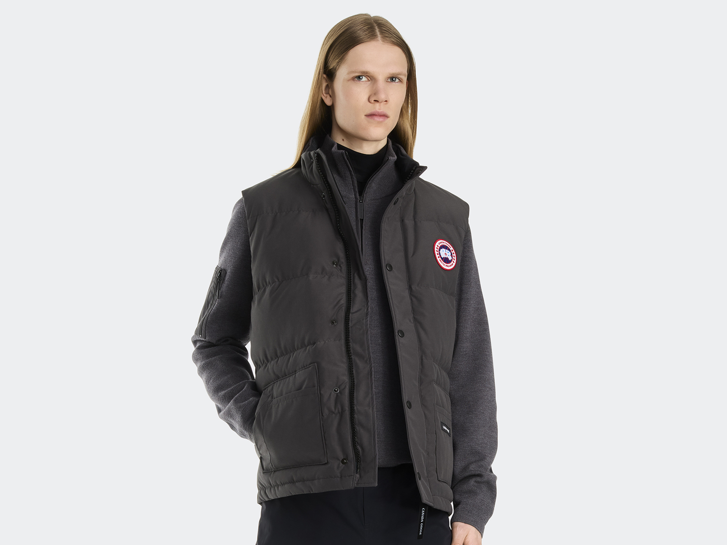 Жилет Canada Goose Freestyle Crew, Graphite
Жилет Canada Goose Freestyle Crew, Graphite