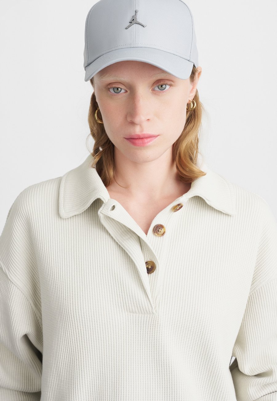 Толстовка Jordan Sweatshirt, Beige
Толстовка Jordan Sweatshirt, Beige