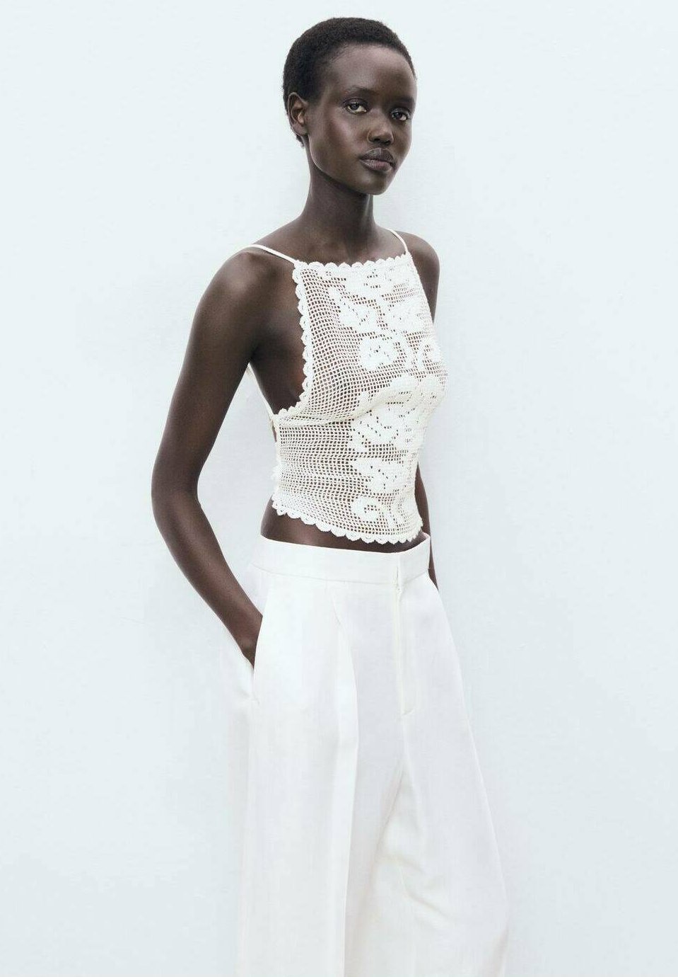 Топ CROCHET MIT OFFENEM RÜCKEN Mango, кремовый
Топ CROCHET MIT OFFENEM RÜCKEN Mango, кремовый