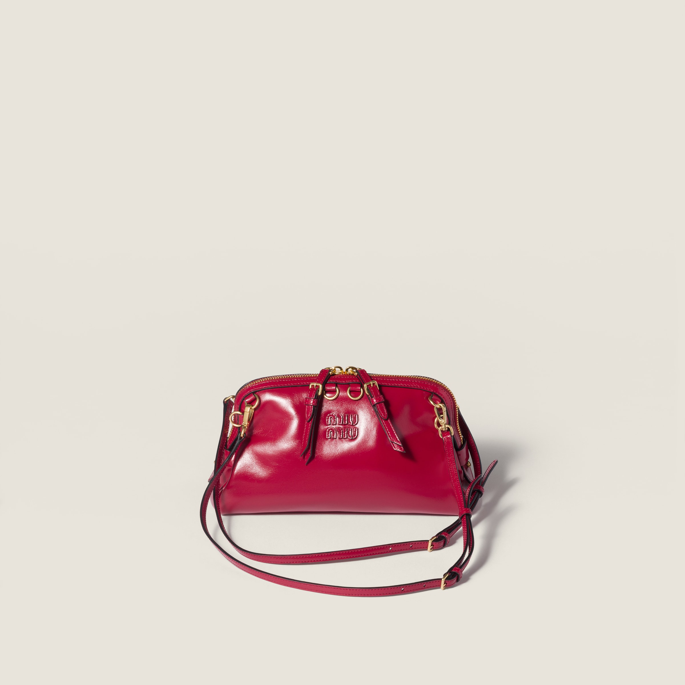 Кожаный клатч MIU MIU, ярко-красный
Кожаный клатч MIU MIU, ярко-красный
