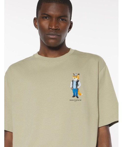 Футболка оверсайз, DRESSED FOX Maison Kitsune, бежевый
Футболка оверсайз, DRESSED FOX Maison Kitsune, бежевый