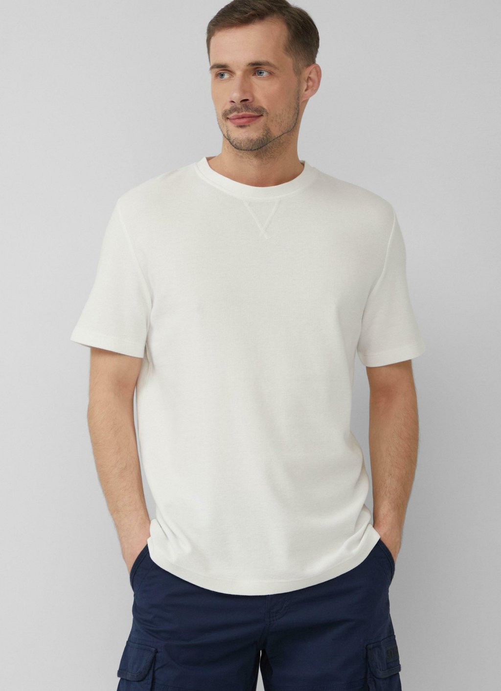 Базовая футболка s.Oliver, белый
Базовая футболка s.Oliver, белый