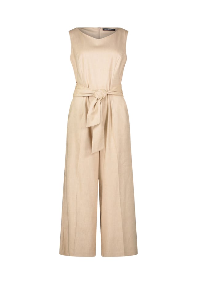 Комбинезон с карманами Betty Barclay, бежевый
Комбинезон с карманами Betty Barclay, бежевый