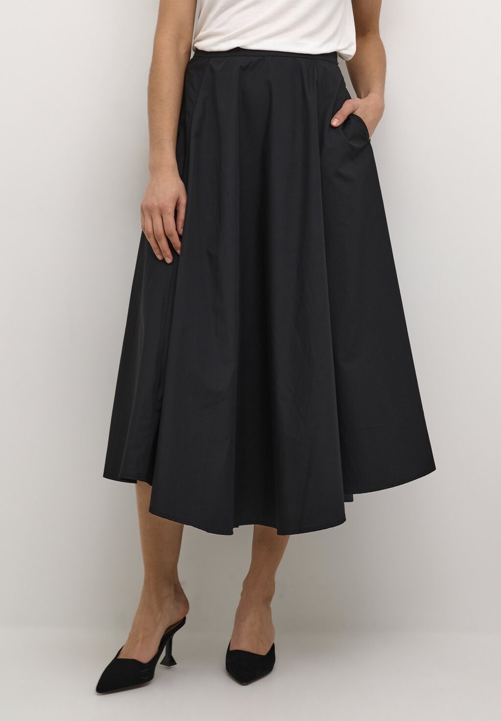 Юбка макси LIO IRIS Culture, черный
Юбка макси LIO IRIS Culture, черный