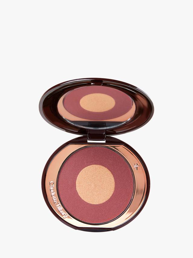 Румяна Cheek To Chic Charlotte Tilbury, Walk of No Shame
Румяна Cheek To Chic Charlotte Tilbury, Walk of No Shame