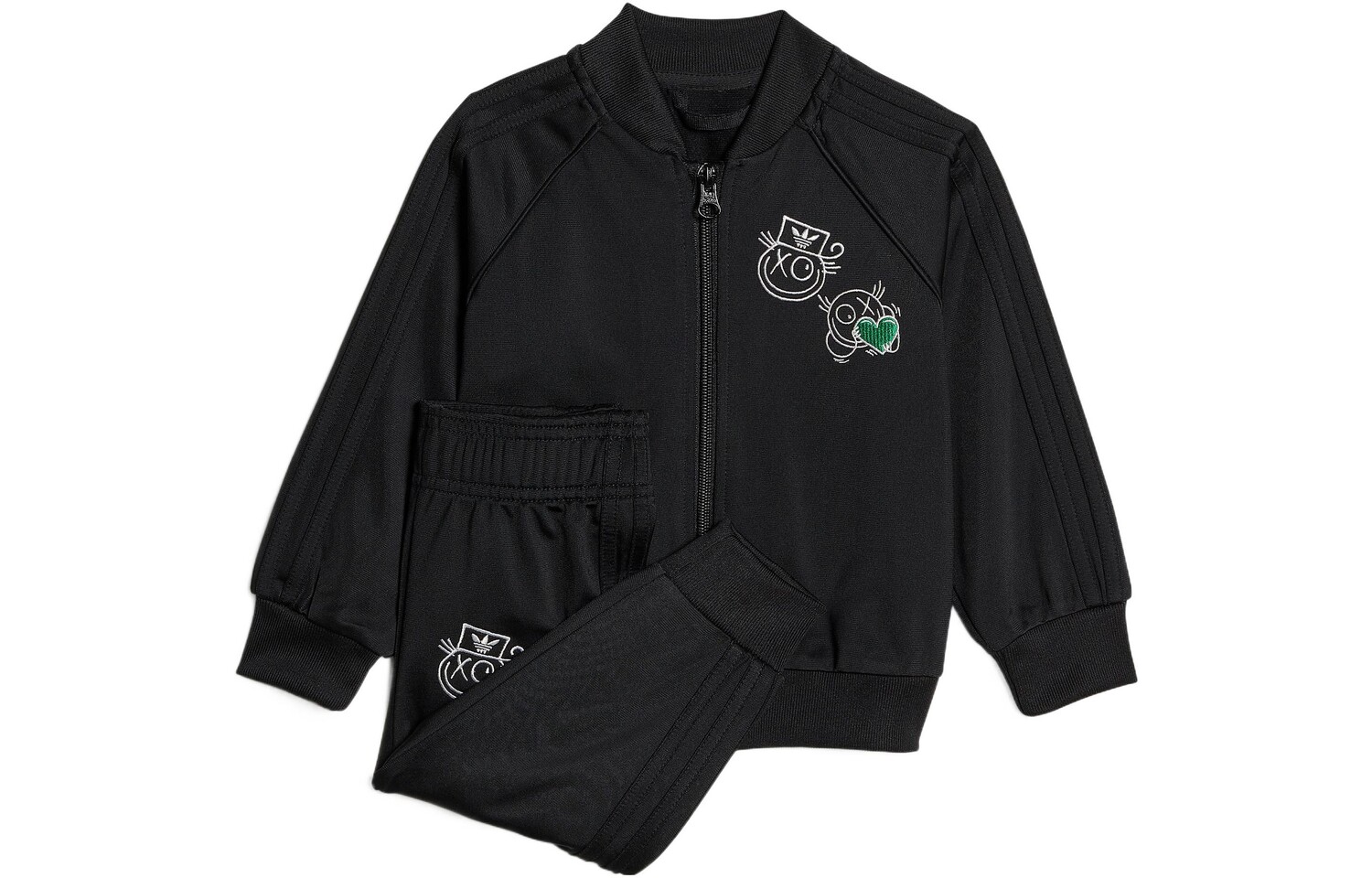 Adidas Originals Детская повседневная спортивная одежда
Adidas Originals Детская повседневная спортивная одежда