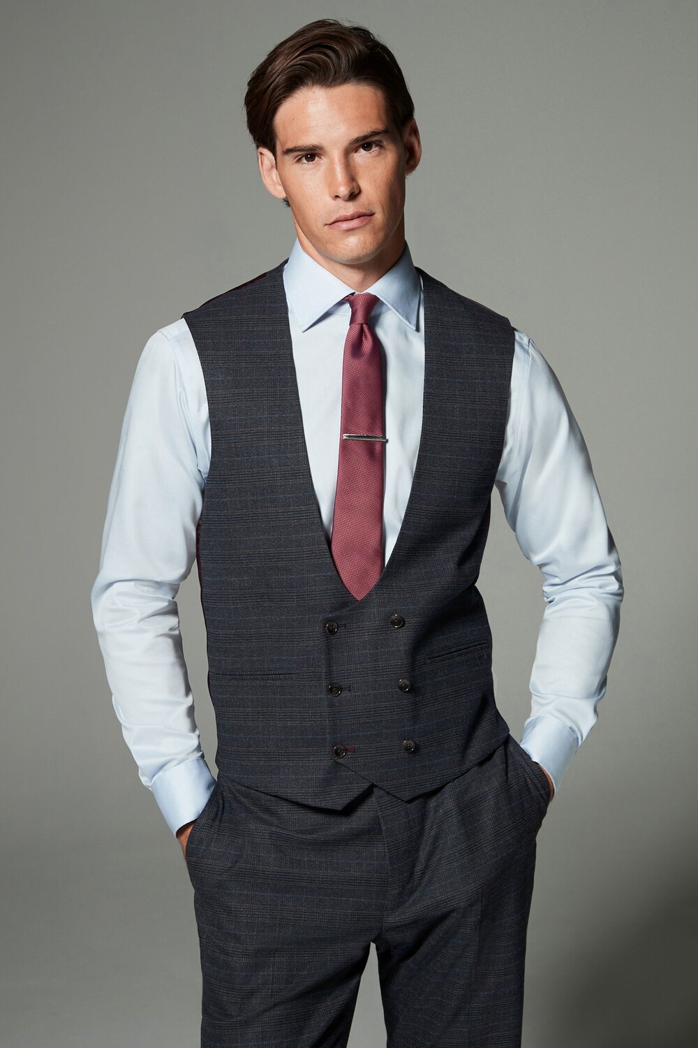 Жилет облегающего кроя с отделкой в клетку Next, синий 
Жилет облегающего кроя с отделкой в клетку Next, синий